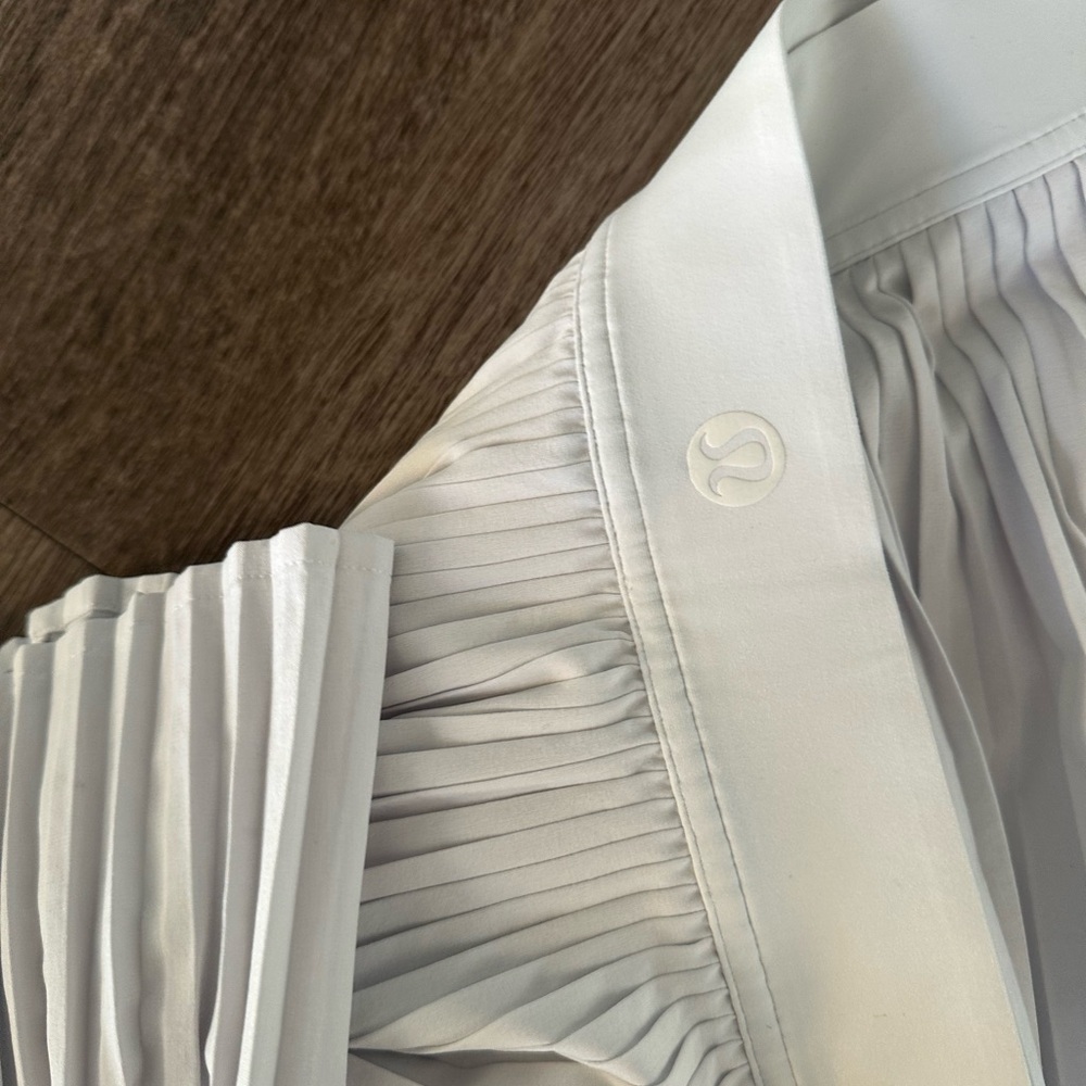 Lululemon Varsity High-Rise Pleated Tennis Skirt in White - Picture 6 of 7